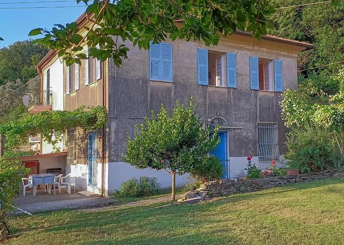 3 Bedroom Amazing In Terrile * Uscio